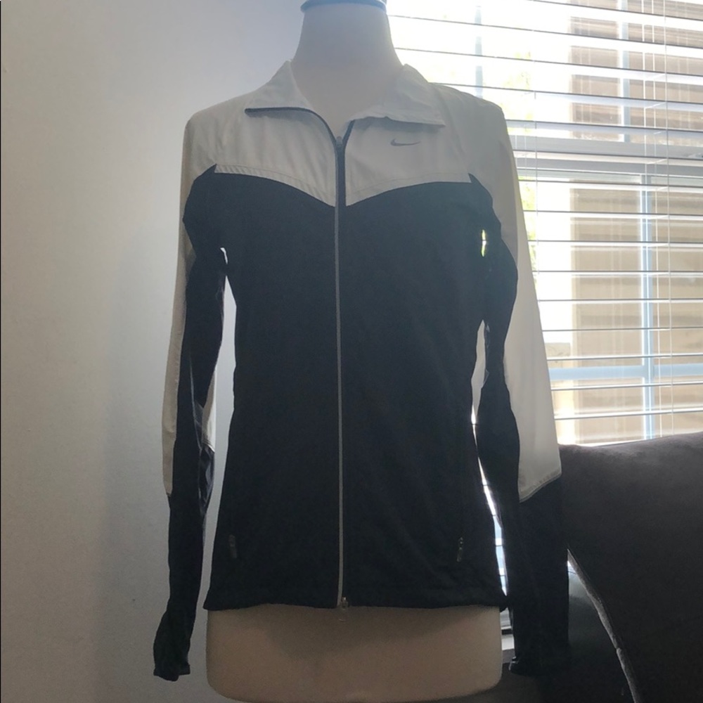 Nike windbreaker